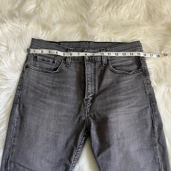 Men’s Gray Levi’s Jeans Size 32x30 - Picture 6 of 7